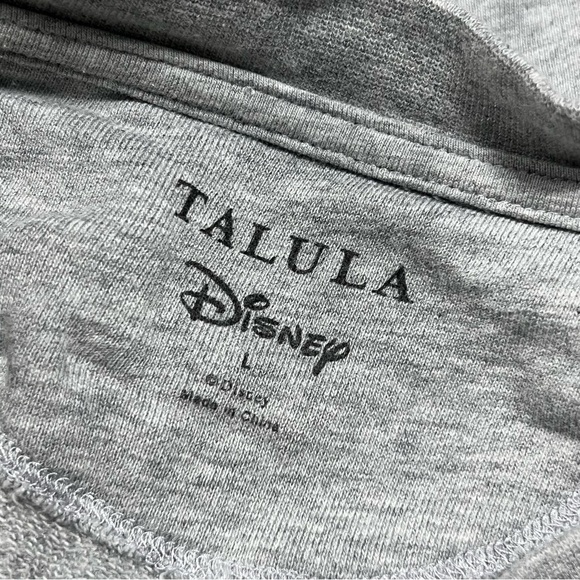 ARITZIA Disney Talula Minnie Mouse Cropped Pullover Sweater - Picture 5 of 8